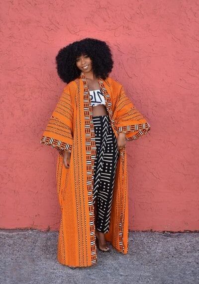 The Timeless Elegance of the Kimono: A Fusion of Tradition and Modern Style.