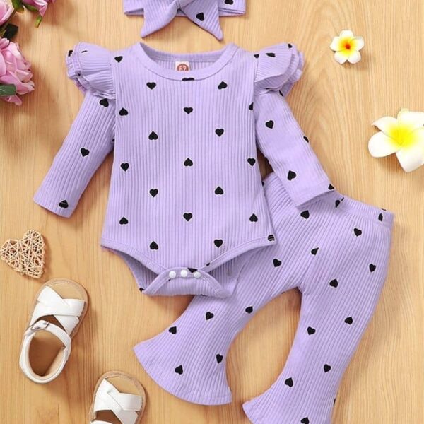 Trend Alert: Pin Down Dresses for Newborns – Timeless Elegance for the Tiniest Fashionistas